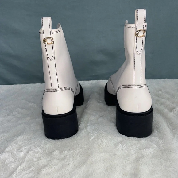 GUC Coach Womens Liza Leather Boots. Size 7.5B Color Chalk - Picture 4 of 13